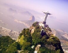 статуя христа-искупителя, рио-де-жанейро, бразилия.